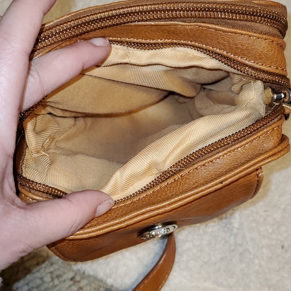 Coco + Carmen Crossbody/Wristlet - Picture 6 of 11